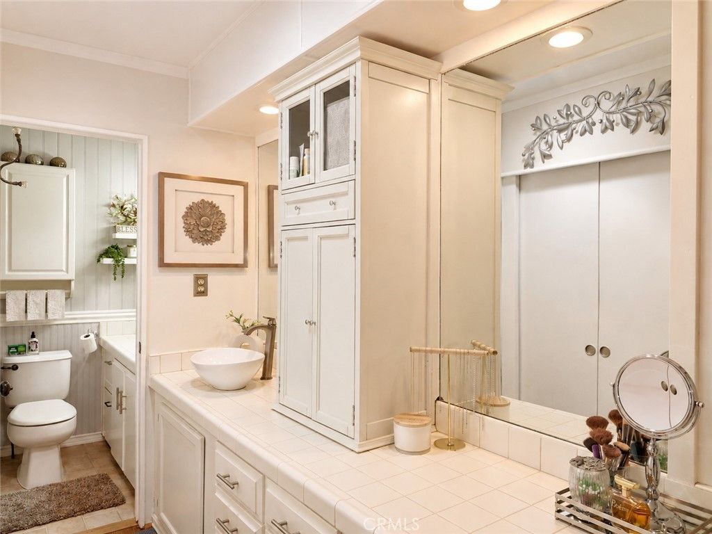 Image 8 of property listing at 16444 Bolsa Chica 44, Huntington Beach, CA 92649
