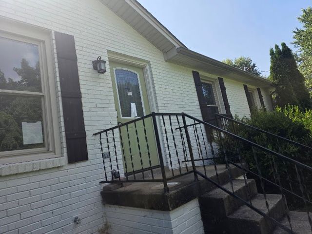 2819 Sparrow Dr, Clarksville, TN 37040