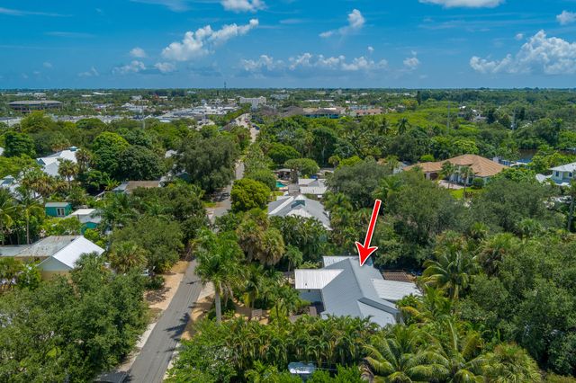 547 SW Riverview Street, Stuart, FL 34994