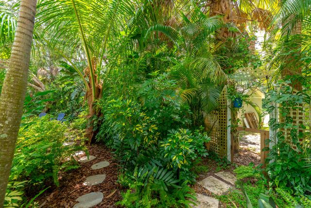 547 SW Riverview Street, Stuart, FL 34994