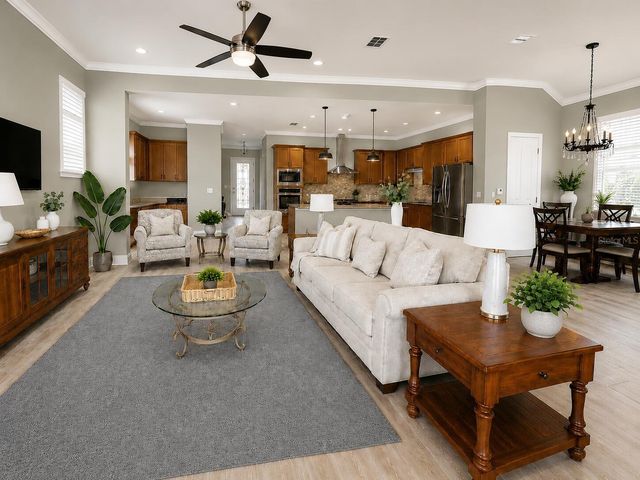 13928 SWALLOW HILL DRIVE, Lithia, FL 33547