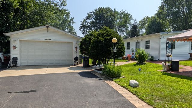 10017 W Mawman Avenue, Beach Park, IL 60087
