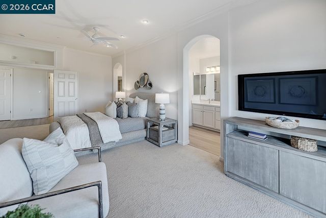 2816 Saklan Indian Dr, Walnut Creek, CA 94595