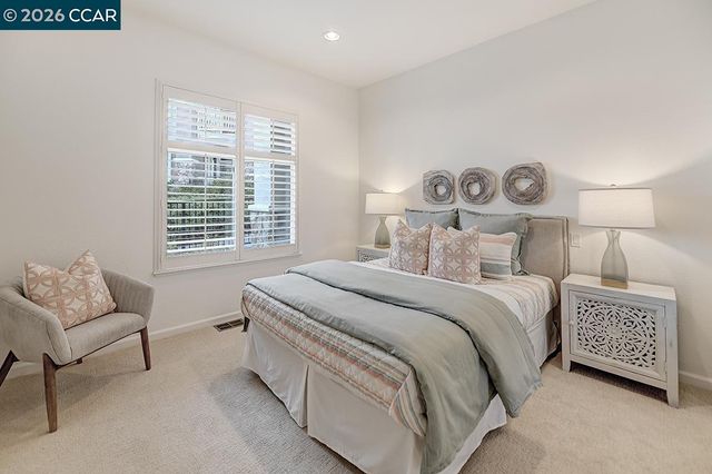 2816 Saklan Indian Dr, Walnut Creek, CA 94595