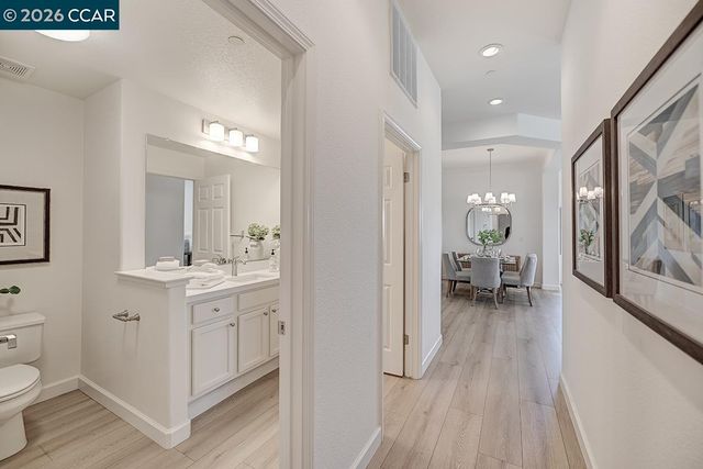 2816 Saklan Indian Dr, Walnut Creek, CA 94595