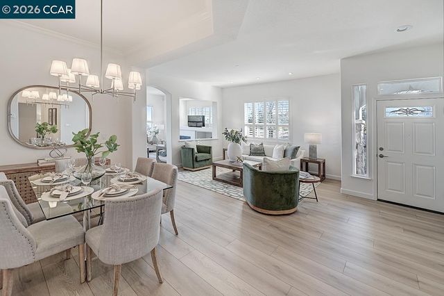 2816 Saklan Indian Dr, Walnut Creek, CA 94595