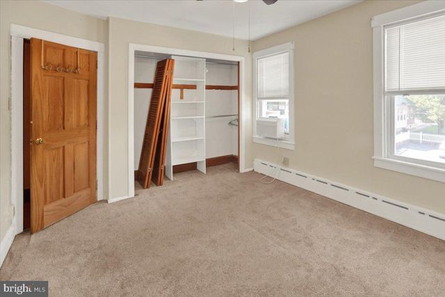 29 ARLINGTON ST, Reading, PA 19611