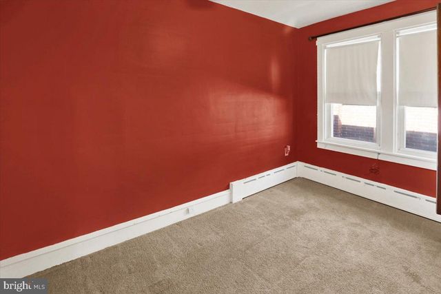 29 ARLINGTON ST, Reading, PA 19611