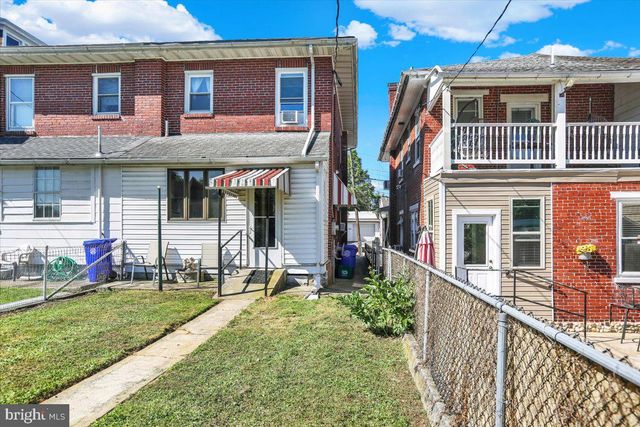 29 ARLINGTON ST, Reading, PA 19611