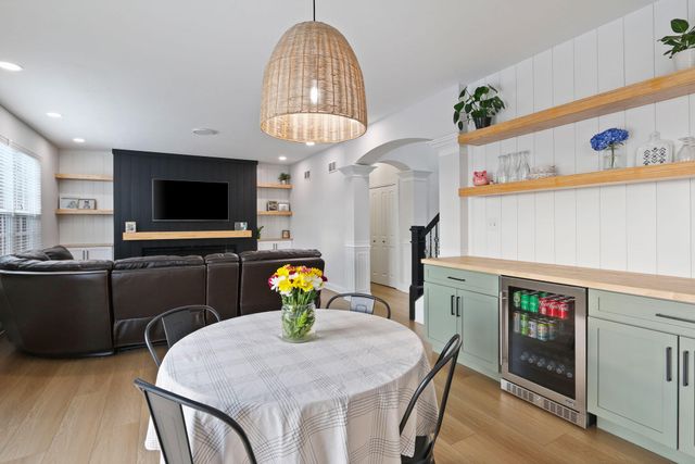 10148 Sentry Drive, St. John, IN 46373