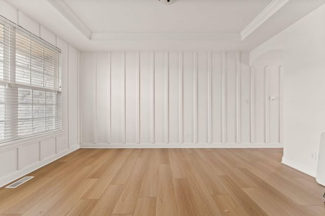 10148 Sentry Drive, St. John, IN 46373