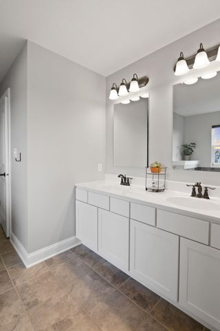 10148 Sentry Drive, St. John, IN 46373