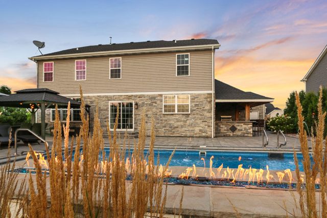 10148 Sentry Drive, St. John, IN 46373