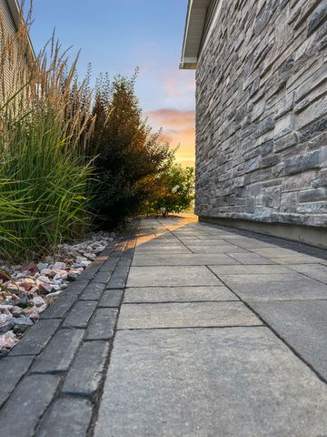 10148 Sentry Drive, St. John, IN 46373