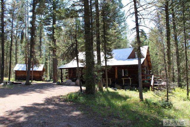 2774 NE Sage Hen Rd, Island Park, ID 83429