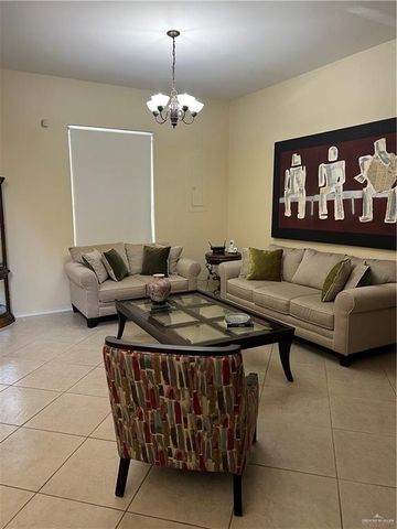 3105 S 6th Lane, Mcallen, TX 78503