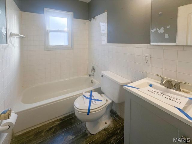 915 Maurice Avenue, Ferguson, MO 63135