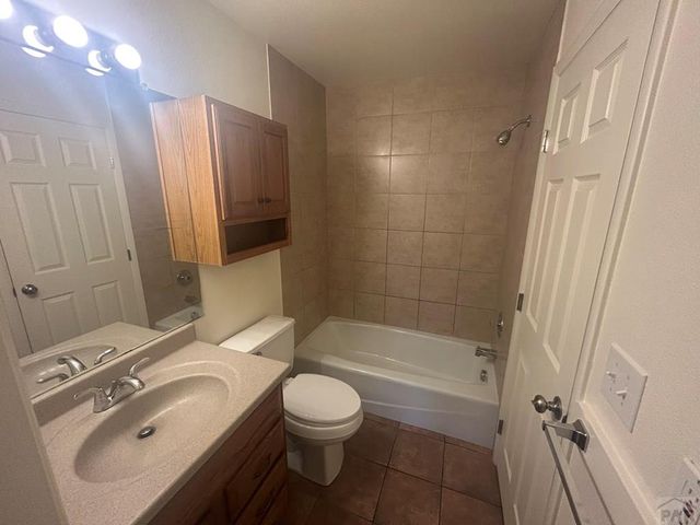 45 Louis Nelson Rd, Pueblo, CO 81001