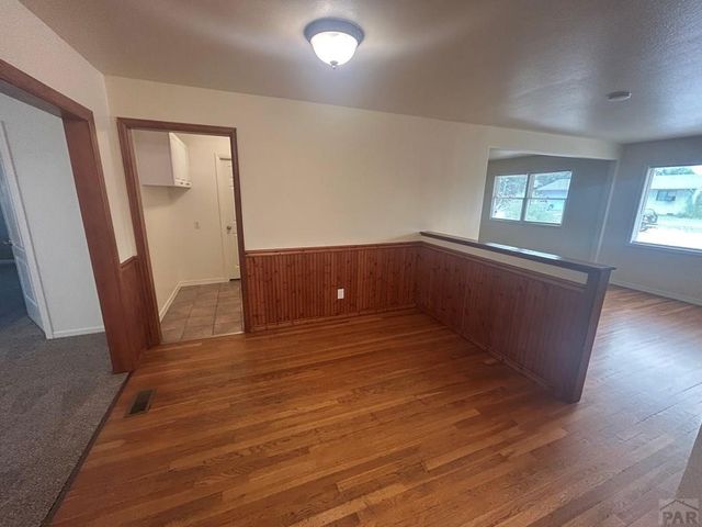 45 Louis Nelson Rd, Pueblo, CO 81001