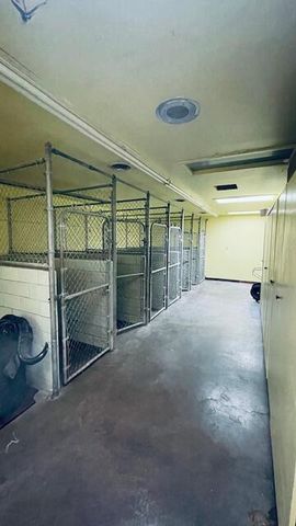 1776 Washburn Way, Klamath Falls, OR 97603