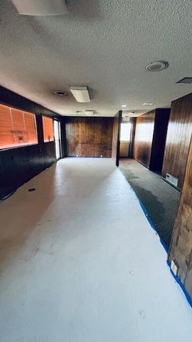 1776 Washburn Way, Klamath Falls, OR 97603