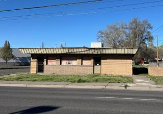 1776 Washburn Way, Klamath Falls, OR 97603