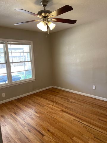 3011 32nd Street, Lubbock, TX 79410