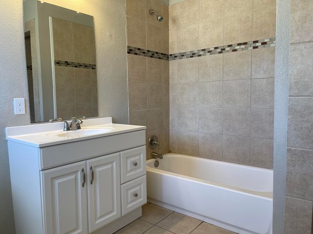 3011 32nd Street, Lubbock, TX 79410