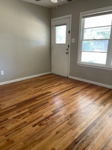 3011 32nd Street, Lubbock, TX 79410