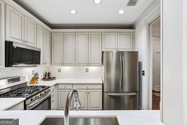 1717 N Decatur Road 104, Atlanta, GA 30307