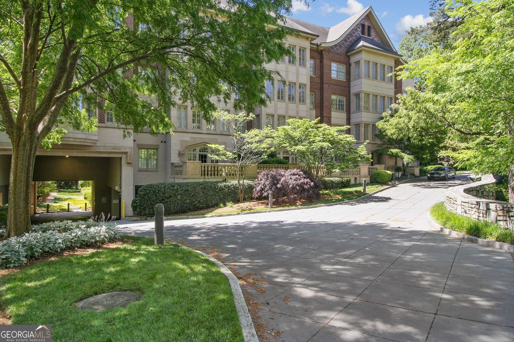 1717 N Decatur Road 104, Atlanta, GA 30307