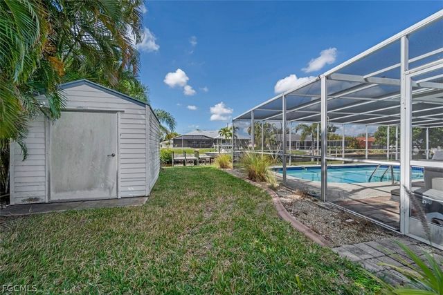 4625 Forest Glen DR, North Fort Myers, FL 33903