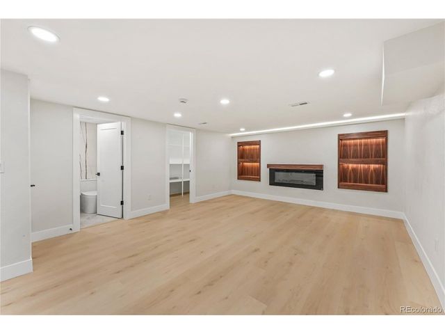 4169 N Hooker St, Denver, CO 80211