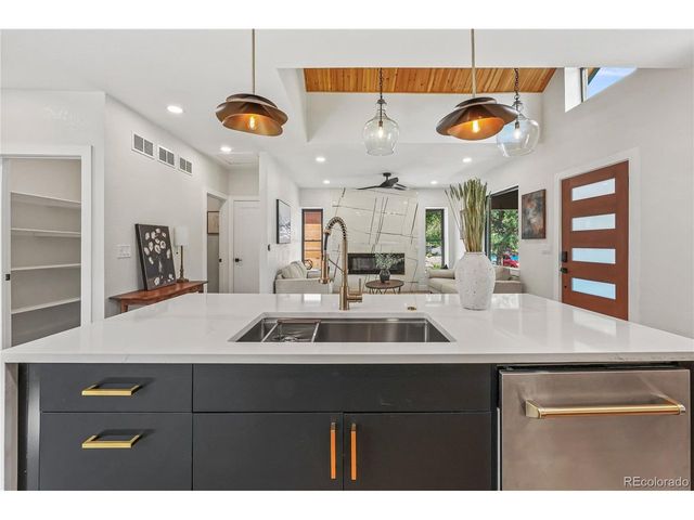 4169 N Hooker St, Denver, CO 80211