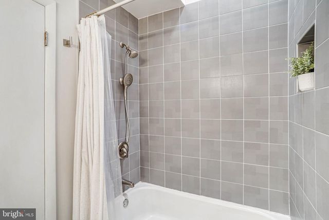 9203 SAINT MARKS PL, Fairfax, VA 22031