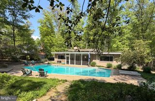 9203 SAINT MARKS PL, Fairfax, VA 22031