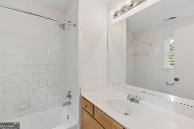 1516 Howell Mill Road NW 4, Atlanta, GA 30318