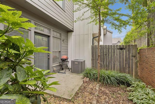 1516 Howell Mill Road NW 4, Atlanta, GA 30318