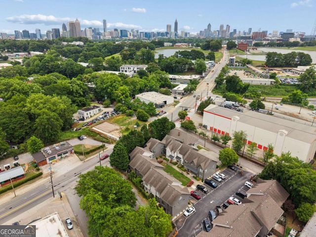 1516 Howell Mill Road NW 4, Atlanta, GA 30318