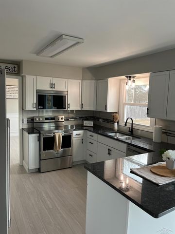 6 Wiltse Court, Saginaw Twp, MI 48603