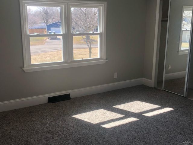 6 Wiltse Court, Saginaw Twp, MI 48603