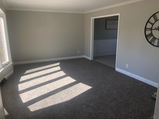 6 Wiltse Court, Saginaw Twp, MI 48603