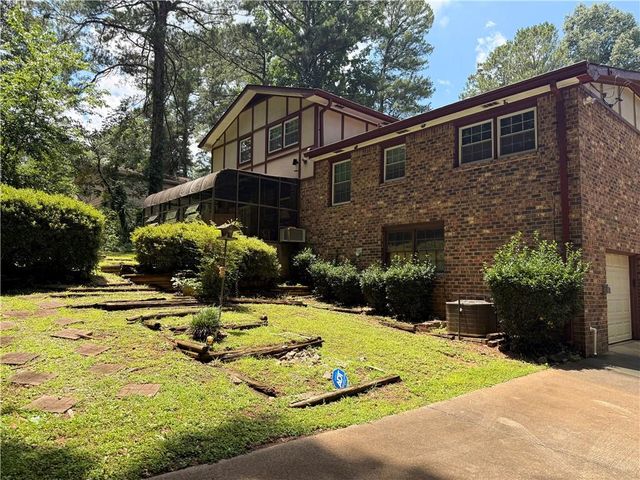 4333 Rue Saint Michel, Stone Mountain, GA 30083