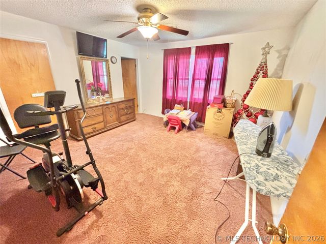40497 S County Road 4460, Stigler, OK 74462