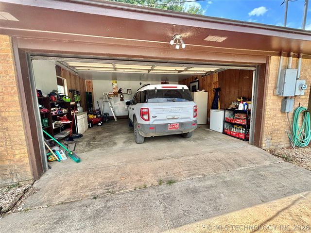 40497 S County Road 4460, Stigler, OK 74462