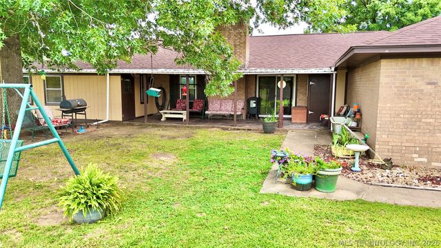 40497 S County Road 4460, Stigler, OK 74462
