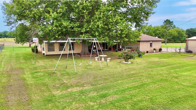 40497 S County Road 4460, Stigler, OK 74462