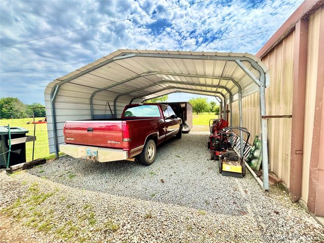 40497 S County Road 4460, Stigler, OK 74462
