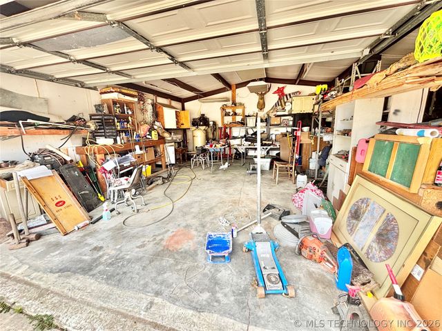 40497 S County Road 4460, Stigler, OK 74462