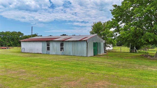 40497 S County Road 4460, Stigler, OK 74462